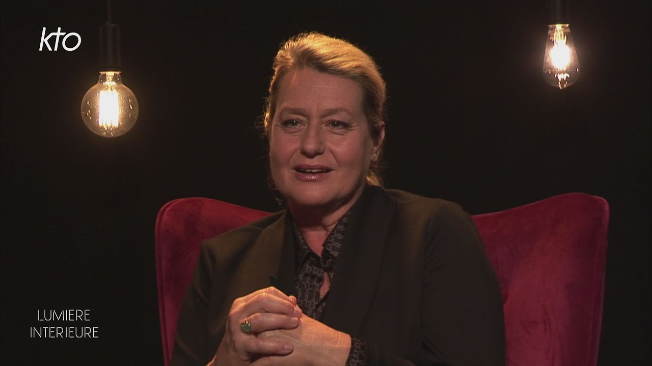 Luana Belmondo « Je prie beaucoup la Madone »