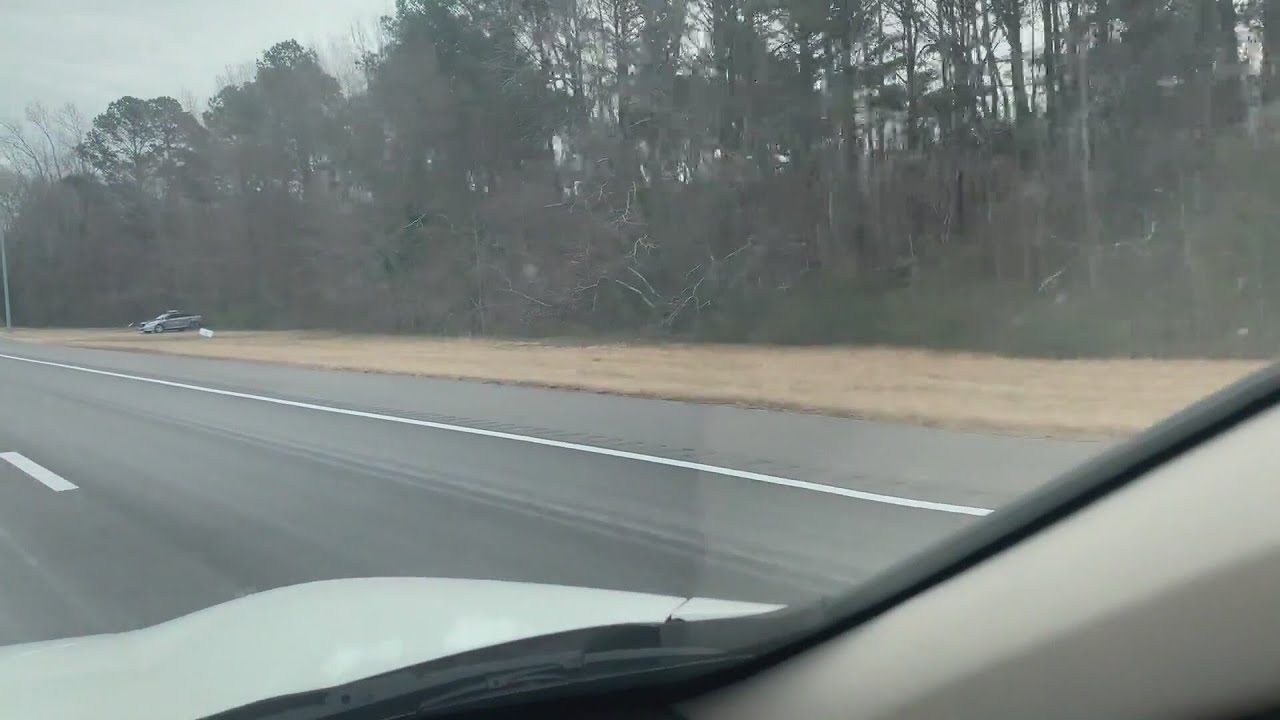 Winter storm causes crashes across Hampton Roads - YouTube