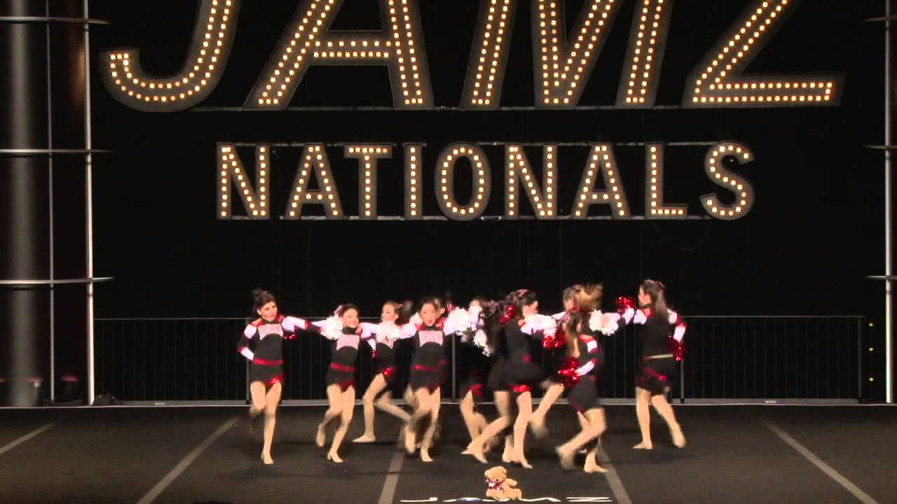 JAMZ 2013 Youth Nationals 1320 Chowchilla Youth Cheer YouTube
