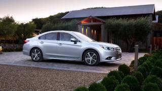 Subaru Legacy 2014 - видео обзор Александра Михельсона(Представлено новое поколение Subaru Legacy. Модель по последней японской дизайнерской моде получилась не особен..., 2014-03-05T11:50:21.000Z)