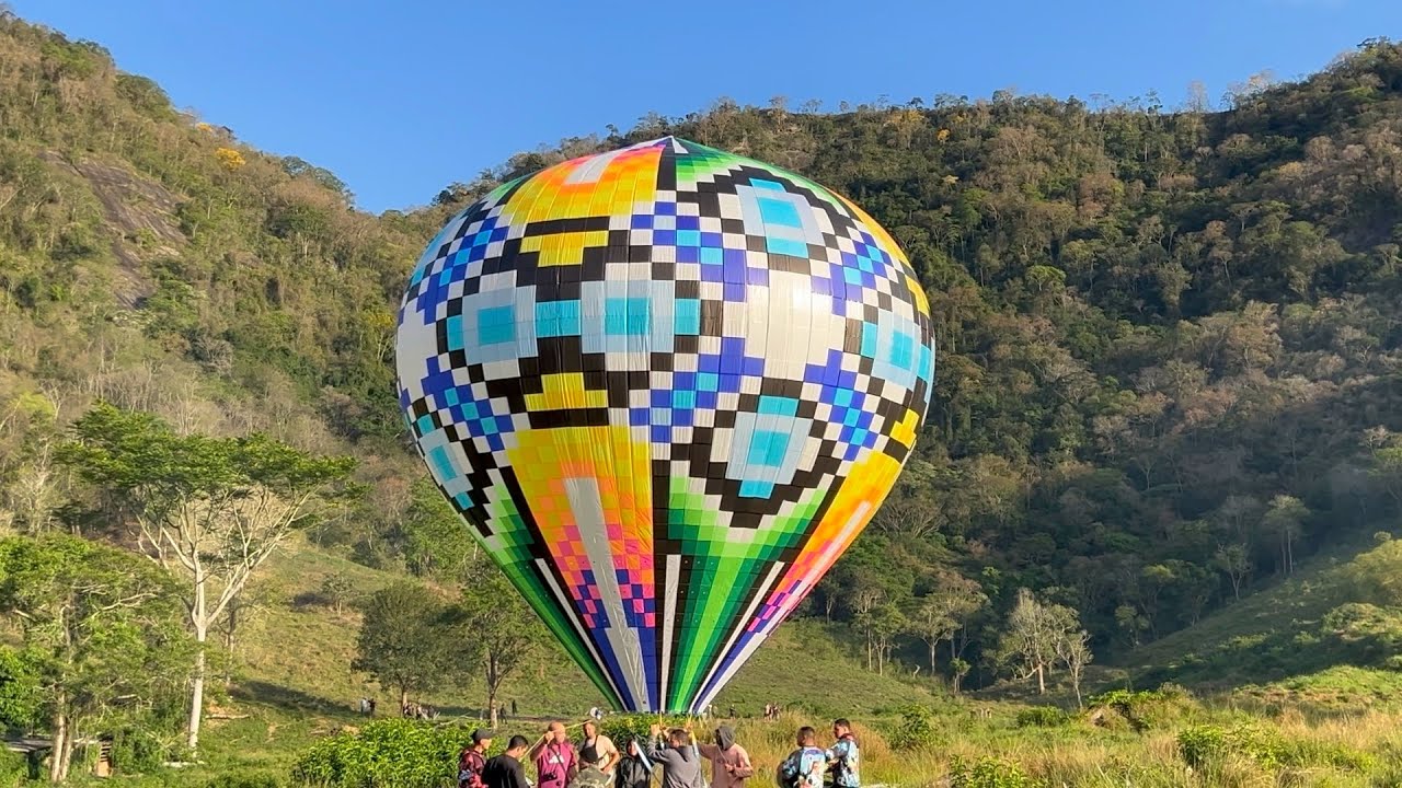 DOIS BALÕES DE 10 METROS T. RESISTÊNCIA