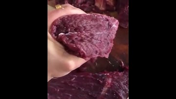 Video of freshly cut meat spasming leaves reacting to the salt @ Twitter Weird and Terrifying