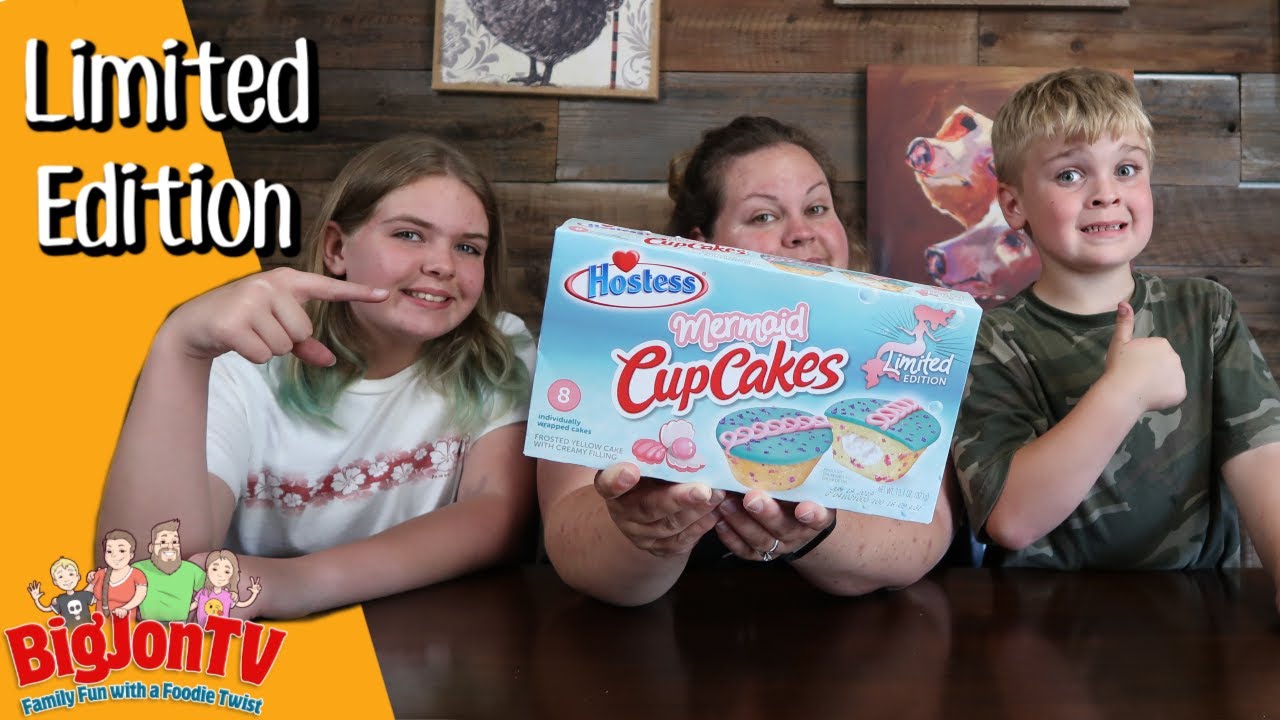 Hostess Mermaid Cupcakes Limited Edition Taste Test Tuesday YouTube