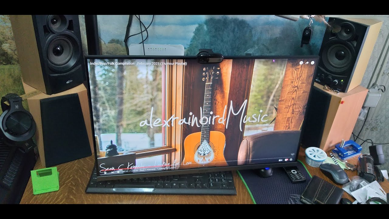 Крепление для монитора ITech // Монитор 27" Samsung S27R350