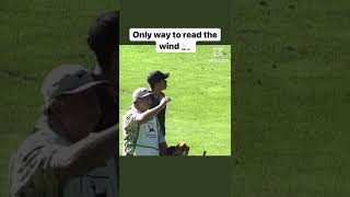 Absolute Clic, Fluff Caddying For Tiger And Using A Cig To Figure Out The Wind Back9Bevs