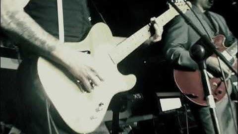The Rifffs - Moonstomp video