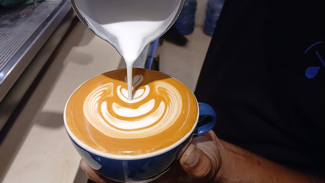 how to make  latte art coffee tulip high demand customer