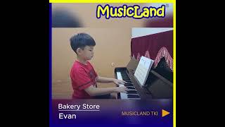 564  Evan TKI   Piano Class Beginner