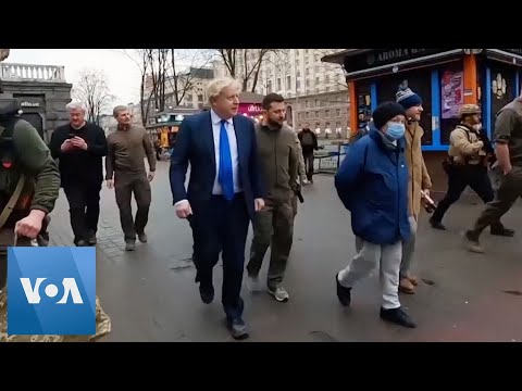 Boris Johnson, Volodymyr Zelenskyy on Walkabout in Kyiv