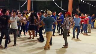 Así se baila y se goza en Chiapas con el tecladista &quot;Reventon Musical&quot;