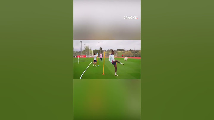 Ninguno fue capaz de poner el cono como Lamine Yamal | Cracks #shorts