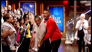 Jamie Foxx Gets Down With Frisky Audience Member (Hilarious) Kelly &amp; Ryan