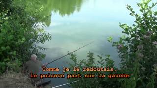 Combat avec un gros poisson à la carpe au coup