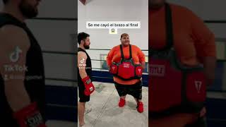 Boxeador amateur vs Bodyshot challenge con Luisito de Big and fashion 🔥 Resimi