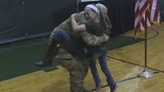 Soldier Returns Home, Surprises Daughters at School