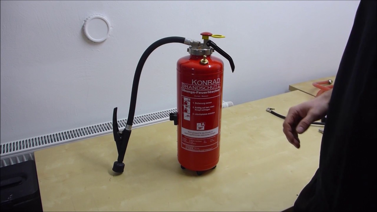 Übungsfeuerlöscher 6Liter Schlagknopfarmatur