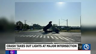 Busy Manchester intersection expected to operate without traffic lights for about 2 weeks