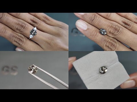 Unheated green sapphire oval cut 2.28 carats, Sri Lanka Video  № 1