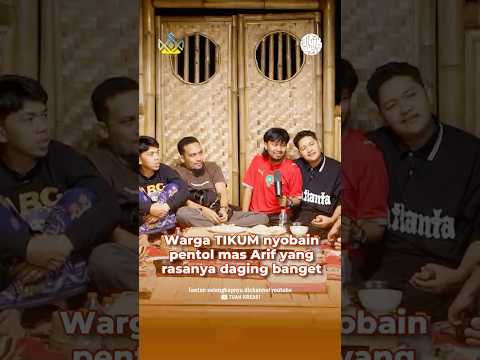 Warga Tikum nyoba Pentol Mas Arif yang rasanya daging banget