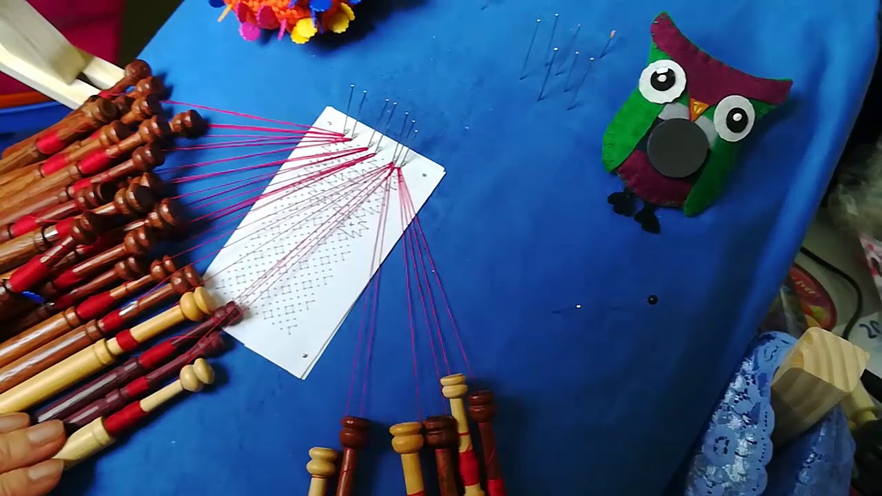 Encaje bolillos: Como hacer el punto mosaico en punto de tejido