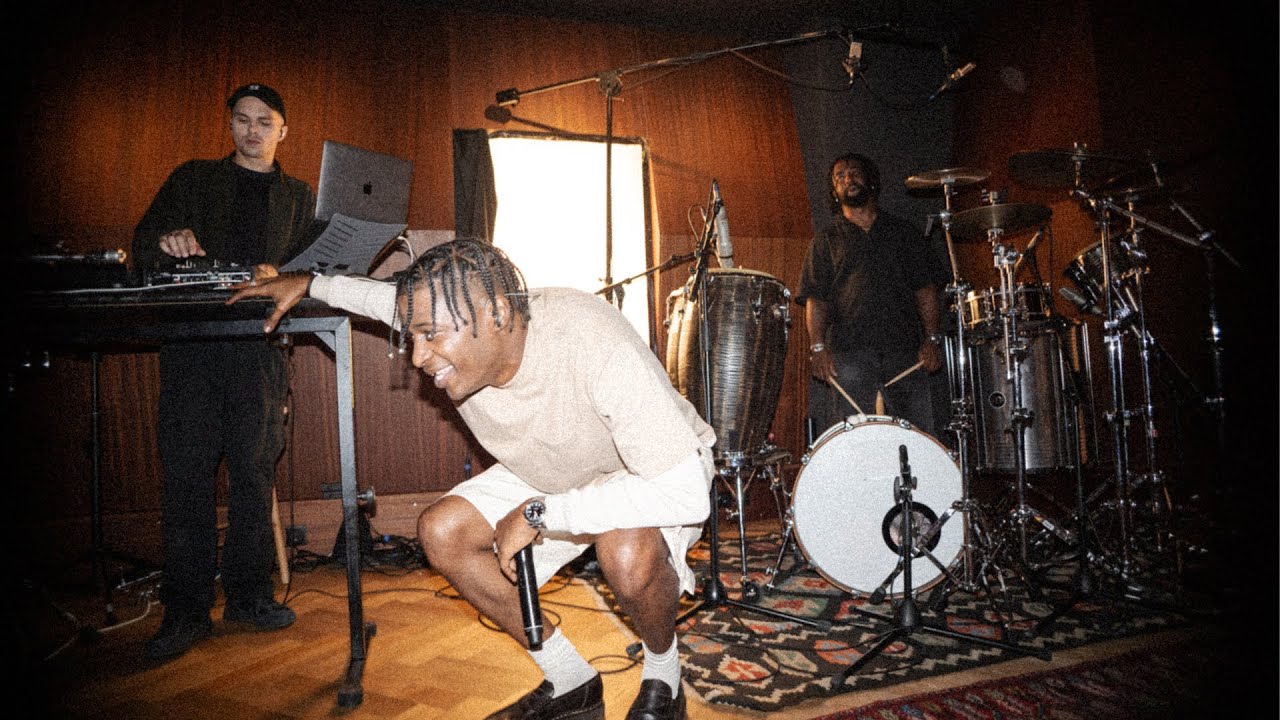 Yamê - ÉBĒM Live Session