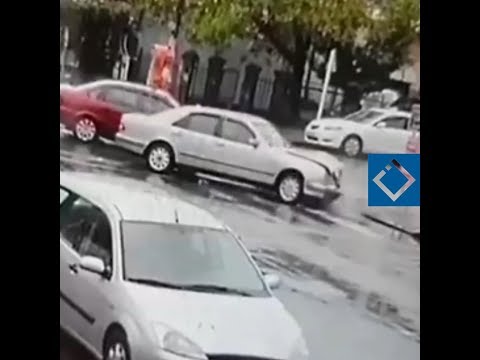 გახშირებული ავარიების გამო, მოქალაქეები შუქნიშნის დამონტაჟებას ითხოვენ