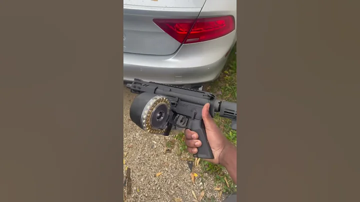 My 2nd 5in build brace swap wit the 🐒🥜 #guns #arp #fyp #glock #shorts #ar15 #p80