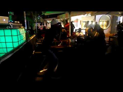 Fresh Wiras - Café Da Vila (Vídeo) [VejaAqui]