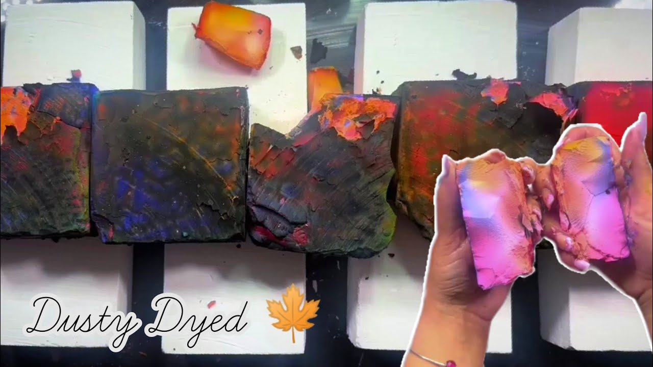 Multicolor Dyed BSN Dusty Gym Chalk & Crispy Plain Gym Chalk ...