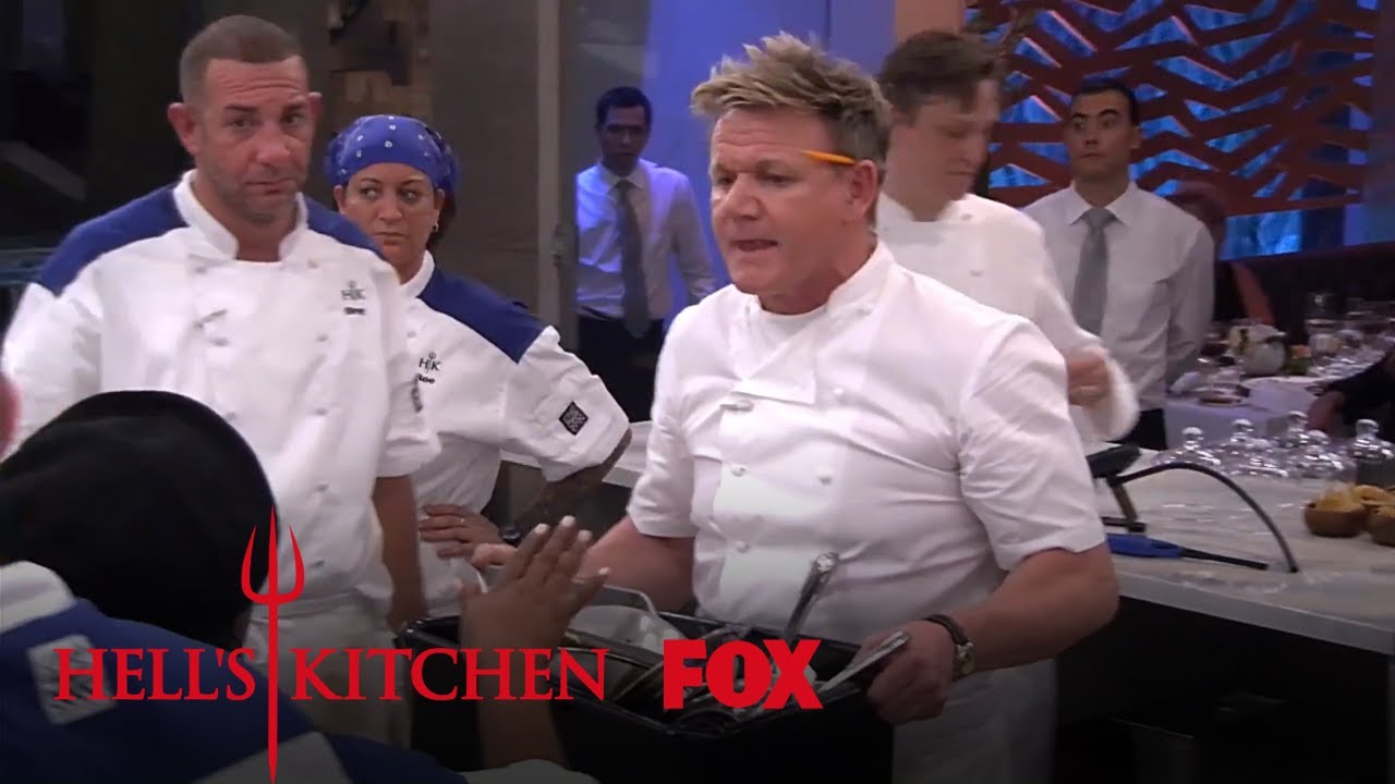 Jen Has Trouble In The Garnish Station Season 18 Ep 3 Hell S Kitchen Youtube