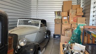I Bought Antiques And Collectibles HOARDER Abandoned Storage Locker..!!