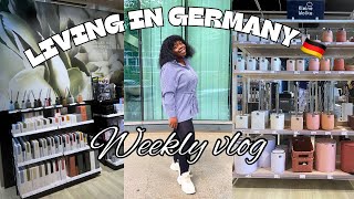 MORE GERMANY BEREAUCRACY | LOC&#39;ING MY HAIR MYSELF | WEEKEND FAMILY TIME