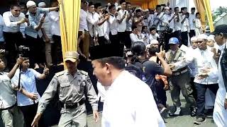 HUT Emas ke-50 Provinsi Bengkulu/ Ustadz Abdul Somad, Lc disambut ribuan jamaah.