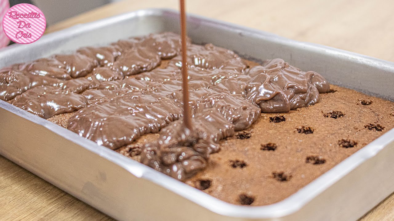 MATADOR DE TPM !! BOLO DE CHOCOLATE COM COBERTURA CREMOSA DE BRIGADEIRO DE LIQUIDIFICADOR