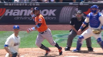 HOU@SEA: Valbuena grounds RBI single up the middle