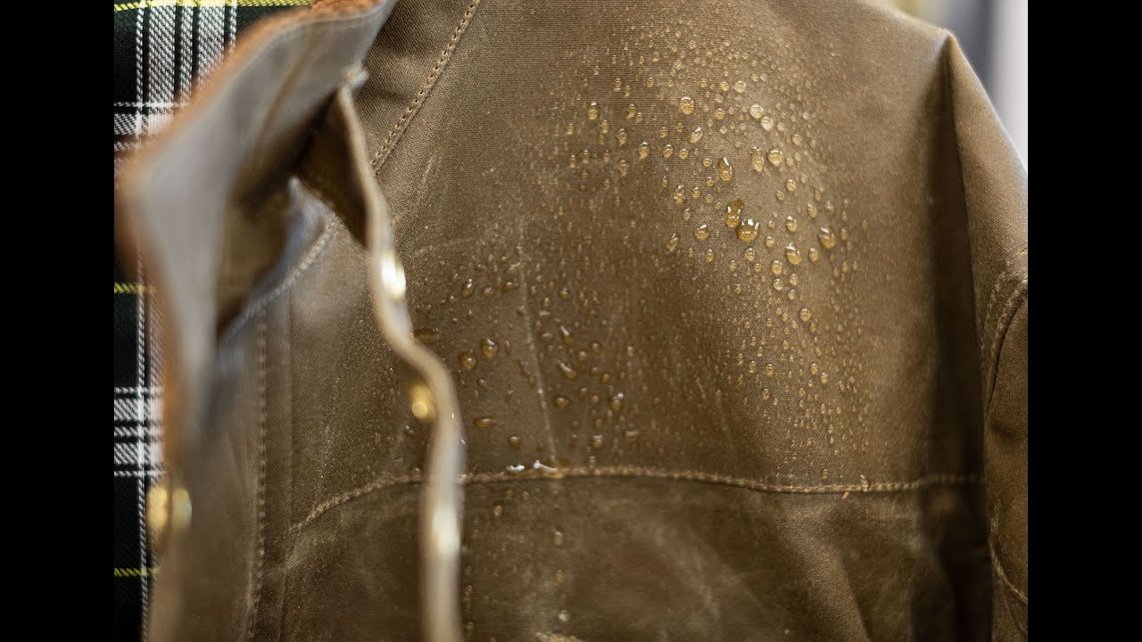 HebTroCo's SERIOUS jacket rain action for ultimate satisfaction.