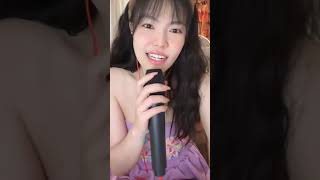 Hot Beautiful Girl Hot