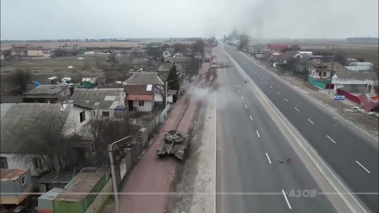 бронетехника сша колонна. колонна российской техники. разгром колонны 2024. российская военная колонна. разгром колонны 2024.