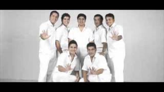 Grupo 5- Quedate con el chords