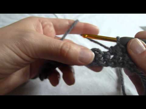 Stitch Scene: Half double decrease (half double crochet 2 stitches together) (hdc2tog)