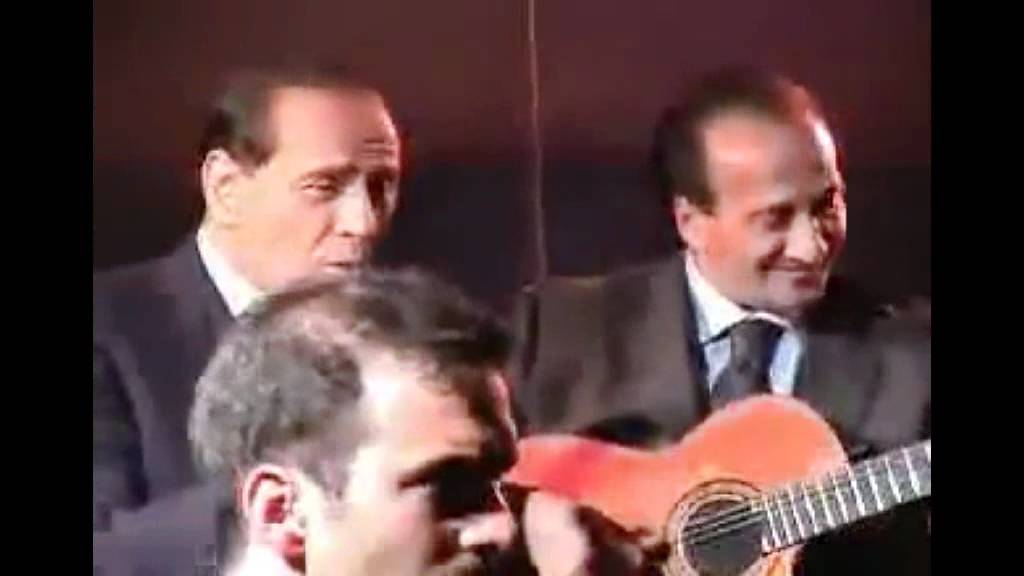 Singing Silvio Berlusconi YouTube