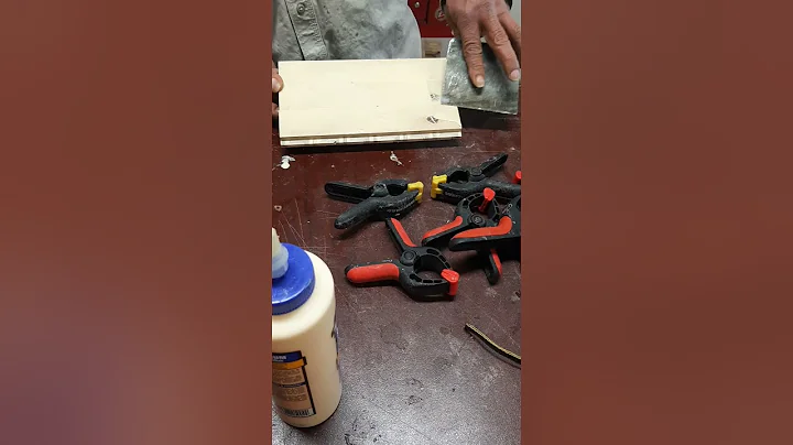 making wooden tari case