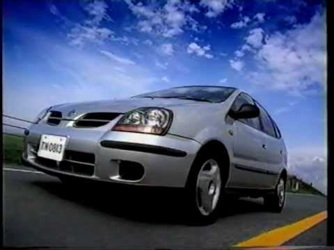 Nissan tino 2001