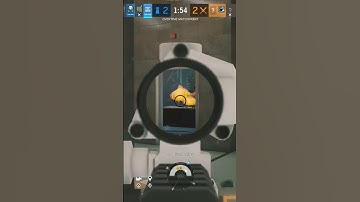 Good aim? #rainbowsixsiege #r6 #howtowinrankedrainbowsixsiege #gaming #1v3 #r6siege #clutch #win