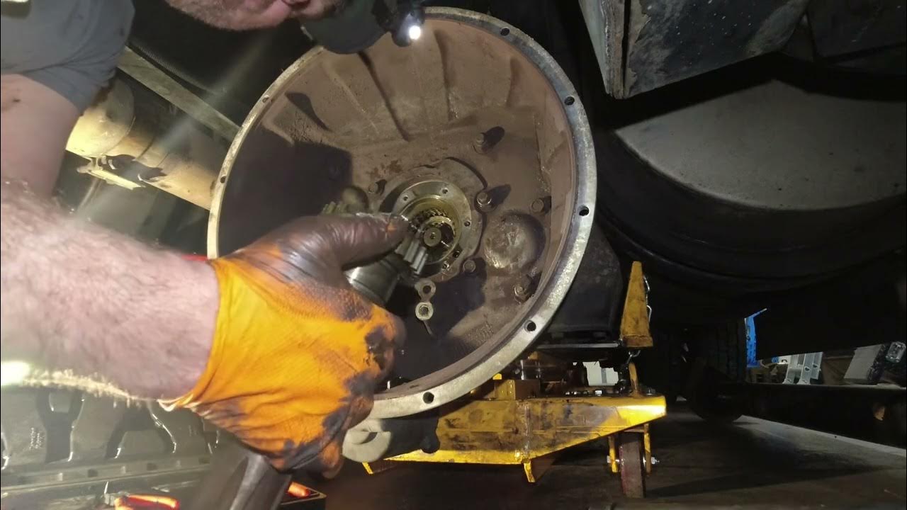 Changing input shaft & clutch fork on Eaton Fuller 10 speed Tranny 2022