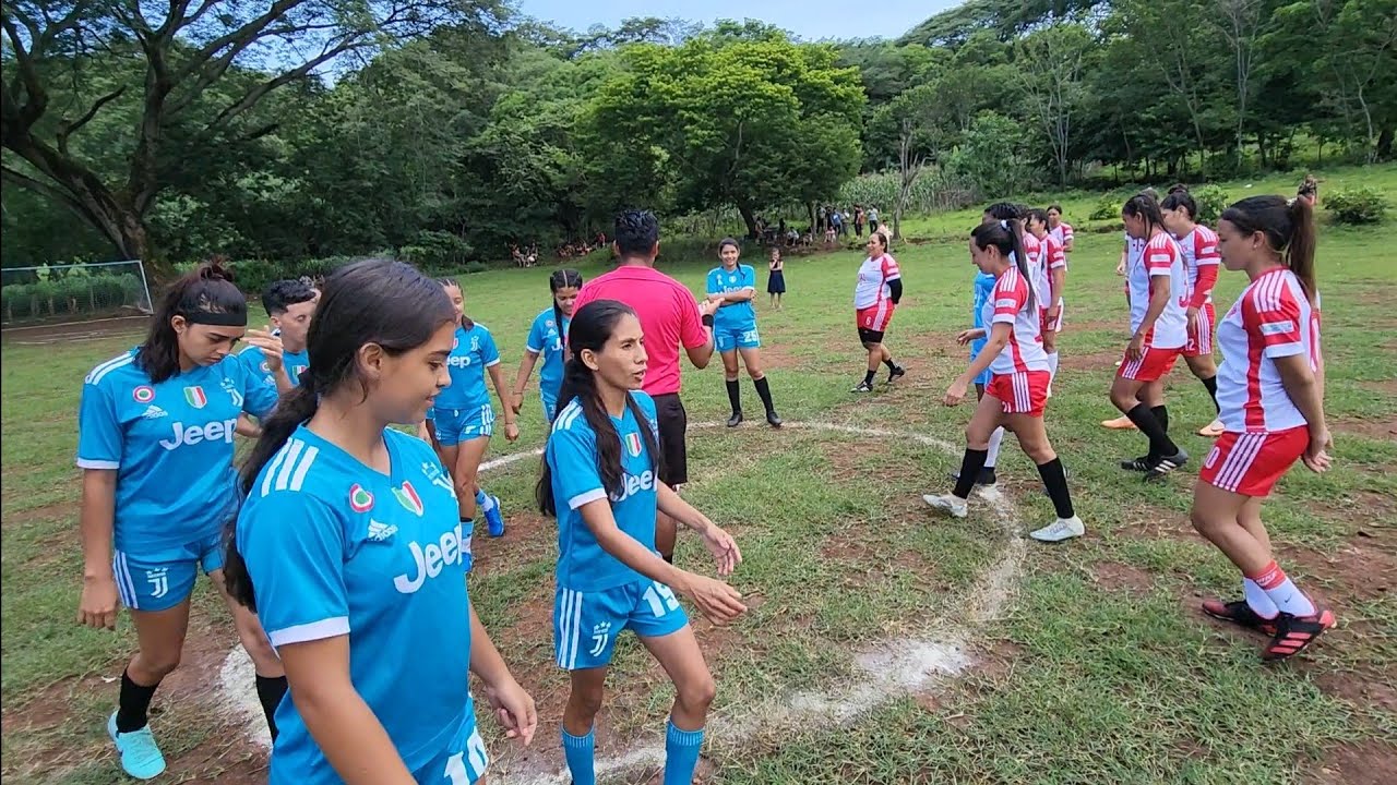 El Clásico que todos esperaban San Antonio VS Las Divas