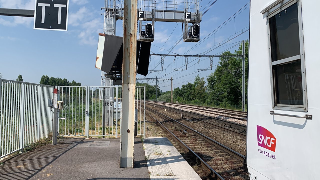 RERC Z20500 IDFM 152A en gare de YouTube RERC Z20500 IDFM 152A en gare de YouTube