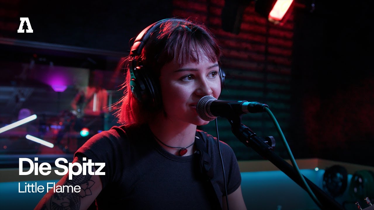 在 YouTube 上观看 Die Spitz - Little Flame | Audiotree Live 在 YouTube 上观看 Die Spitz - Little Flame | Audiotree Live