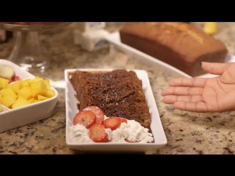 White Chocolate Strawberry Pound Cake Recipe : Delicious Pound Cakes