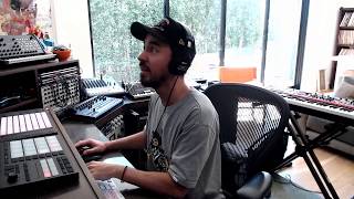 Mike Shinoda - CoronaJam: A Hybrid Theory Style Demo (01/04/2020)